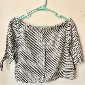 Off the shoulder Bershka tee